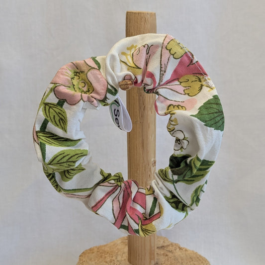 Whites & Creams Scrunchies