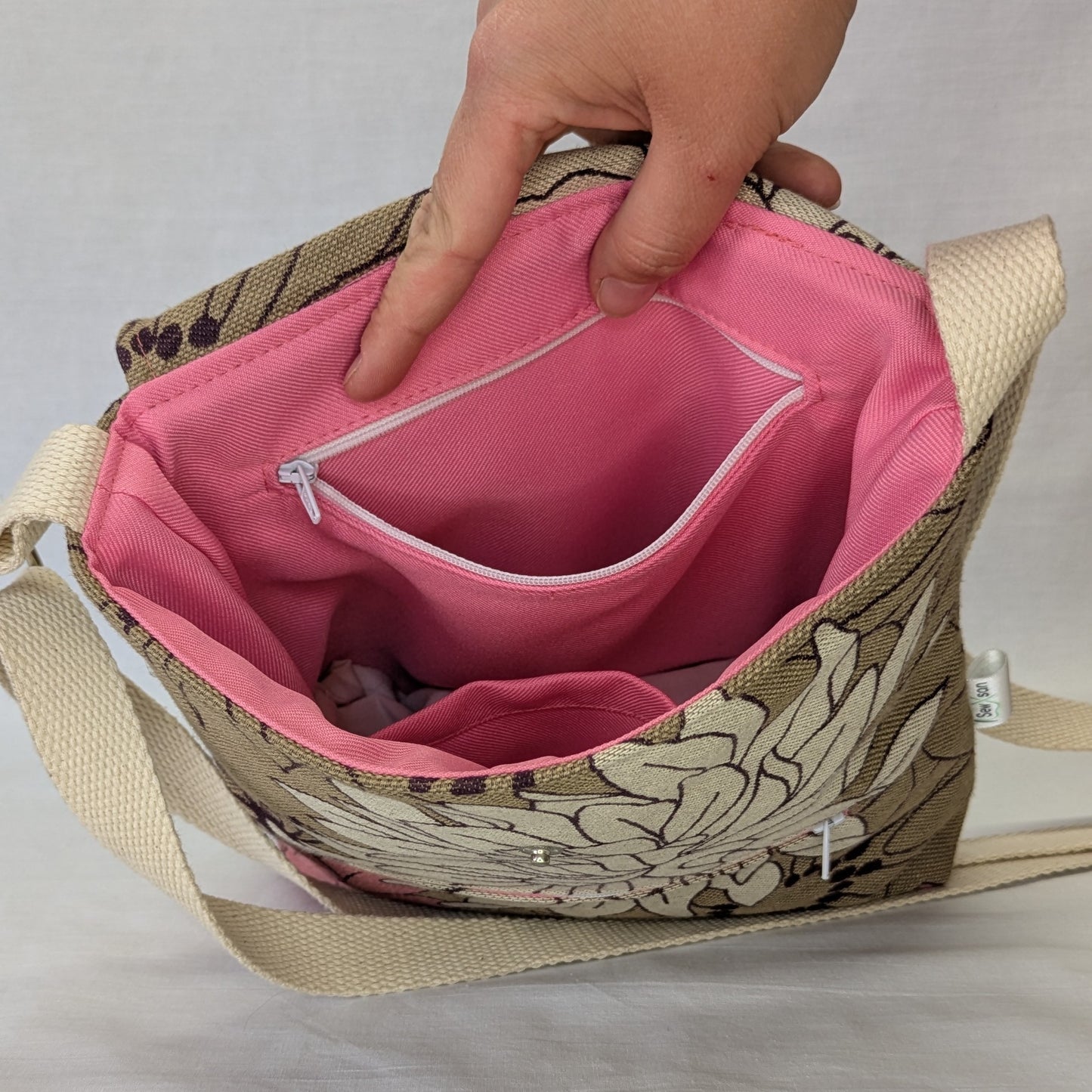 Recycled Jacquard Floral Crossbody Bag