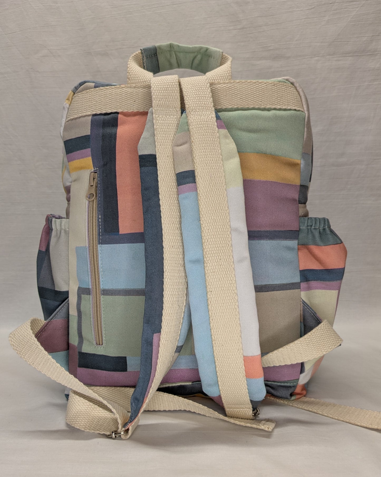 GeoQuest Backpack