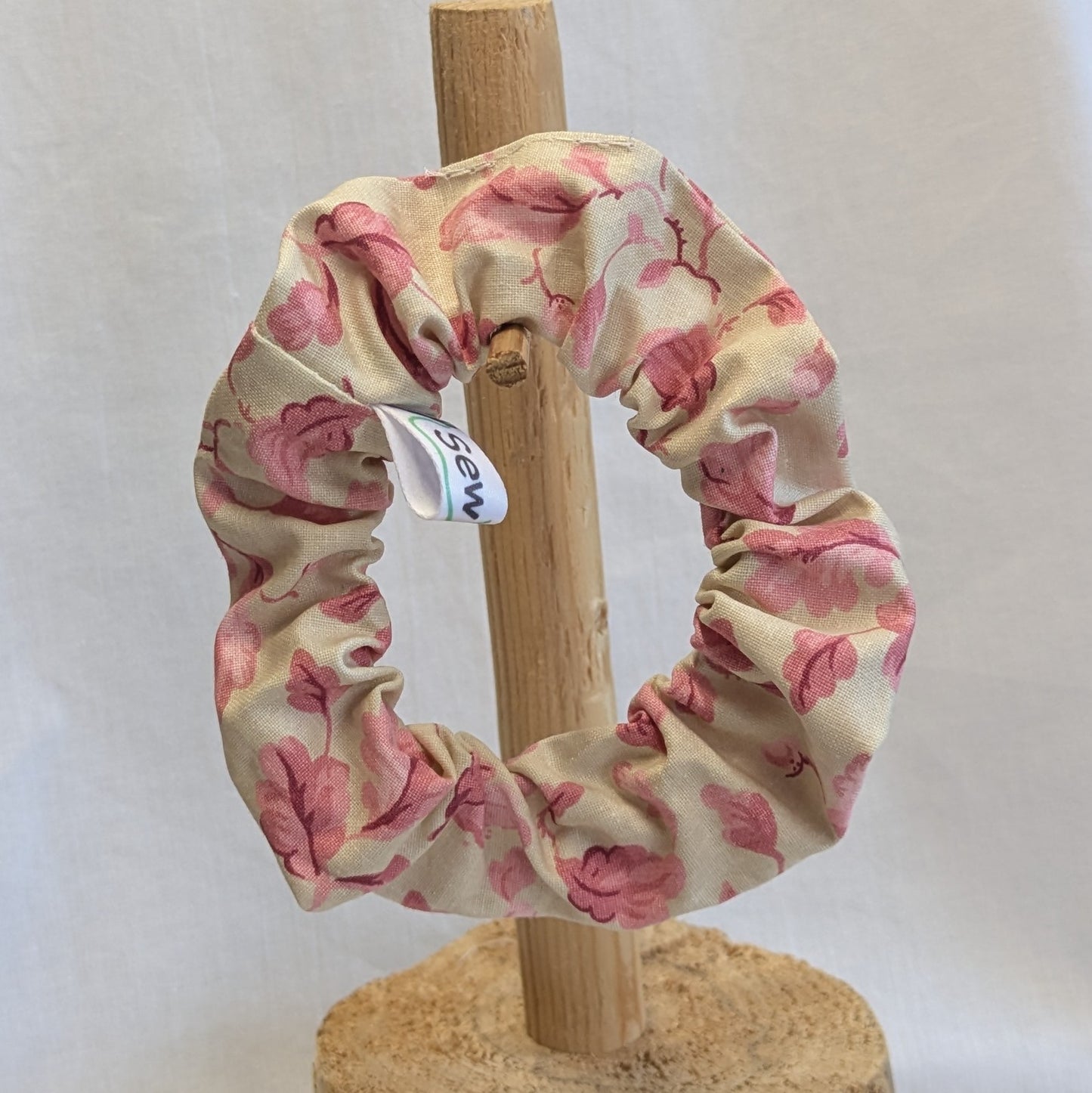 Pinks, Purples & Reds Scrunchies